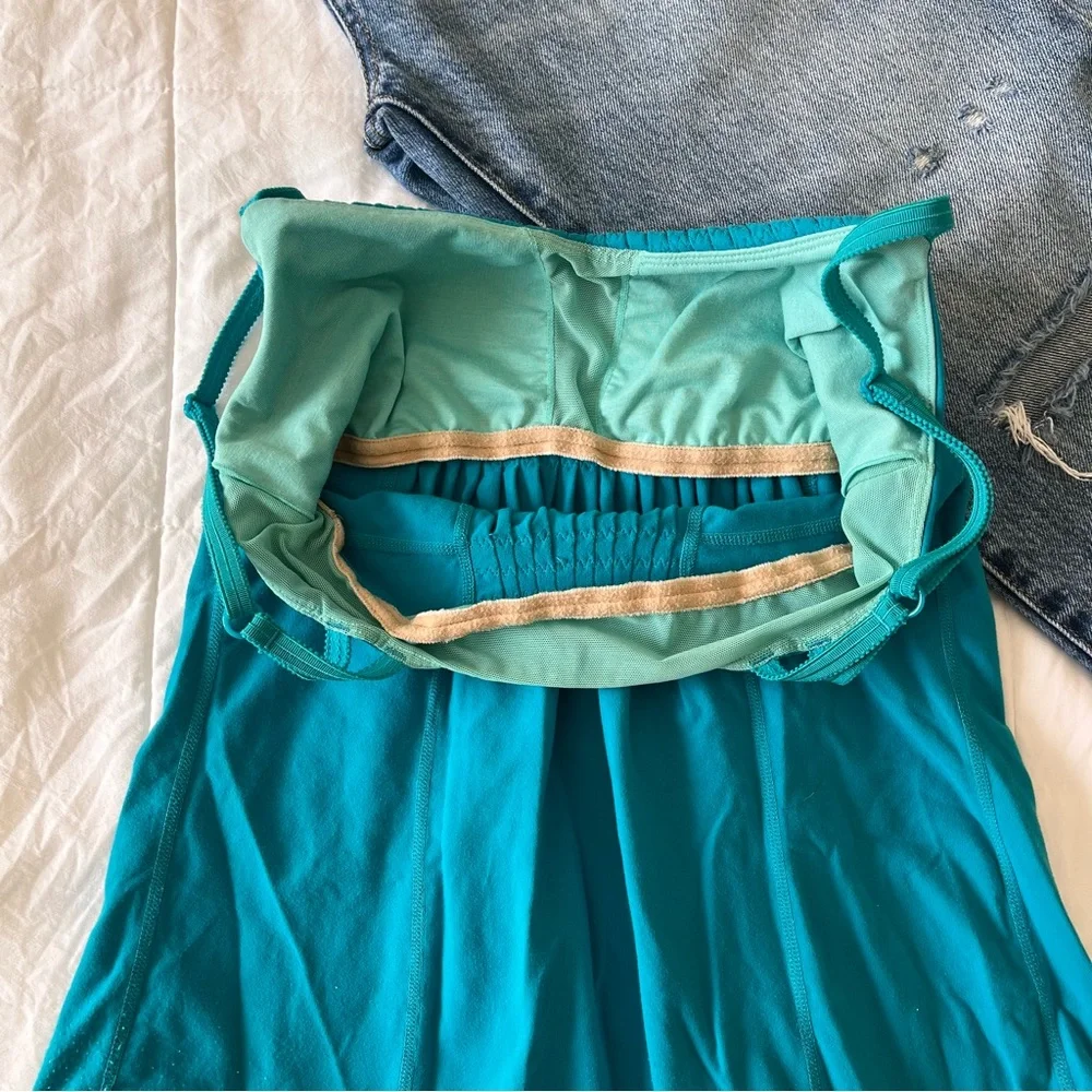 Lululemon Blue Strap Tank Top Shirt Size 6‎